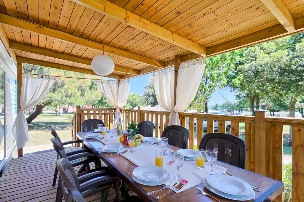 Quality Mobile Homes In Camping Kazela Medulin Ngoại thất bức ảnh