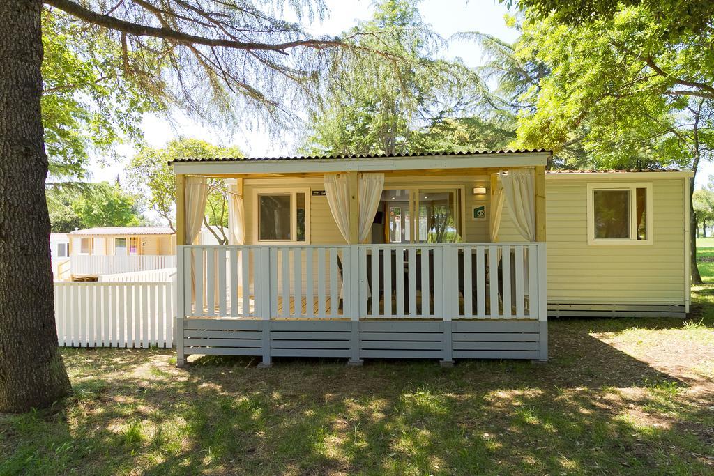 Quality Mobile Homes In Camping Kazela Medulin Ngoại thất bức ảnh